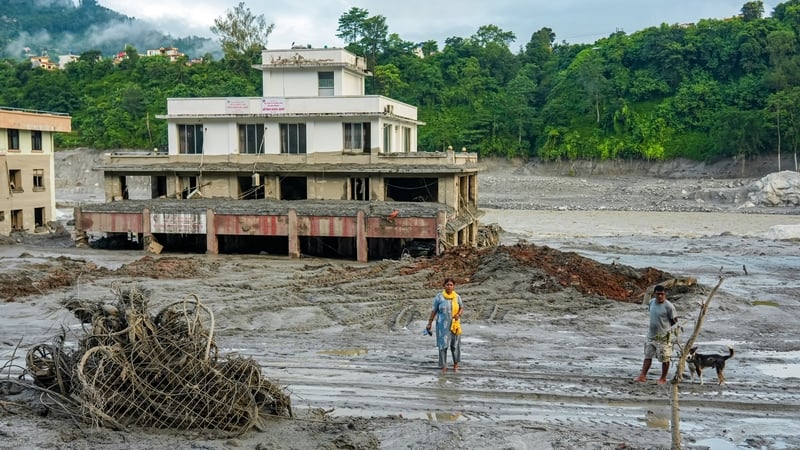 Rescue operations continue in Nepal, China after floods