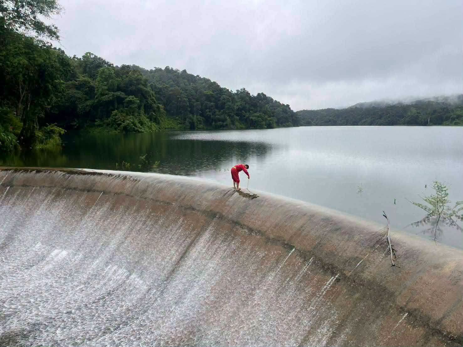 Mae Chang Khao Reservoir in Chiang Rai at Critical Level Nears Overflow