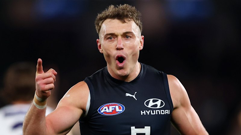 AFL LIVE: Melbourne Demons, Carlton Blues chase fairytale win in wildcard game at MCG