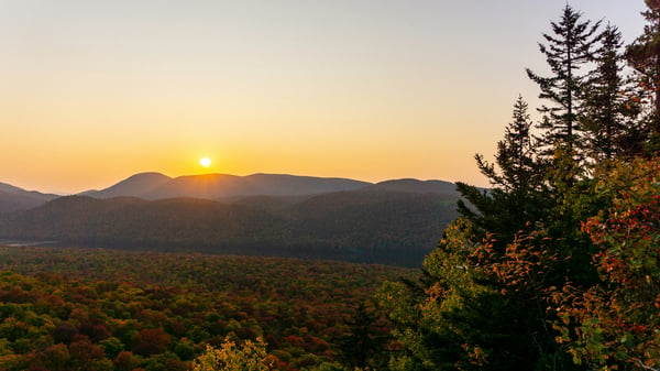 The 10 best destinations in the world to see fall foliage, ranked