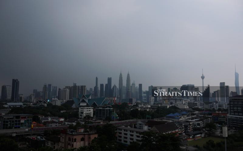 Thunderstorm, heavy rain warning for KL, Selangor and five states until 7pm