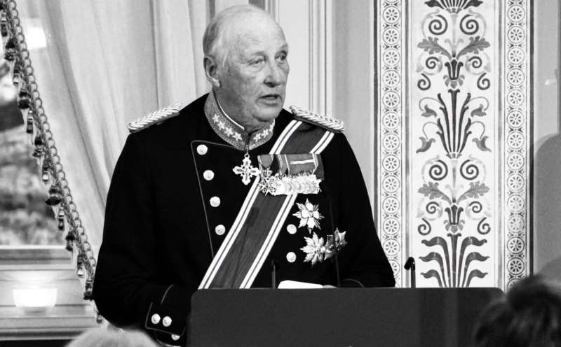 PM extends condolences to Norway over passing of King Harald V