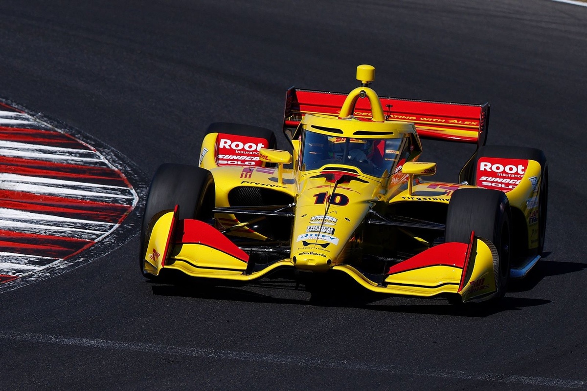 Alex Palou dominates in Portland to extend IndyCar championship lead