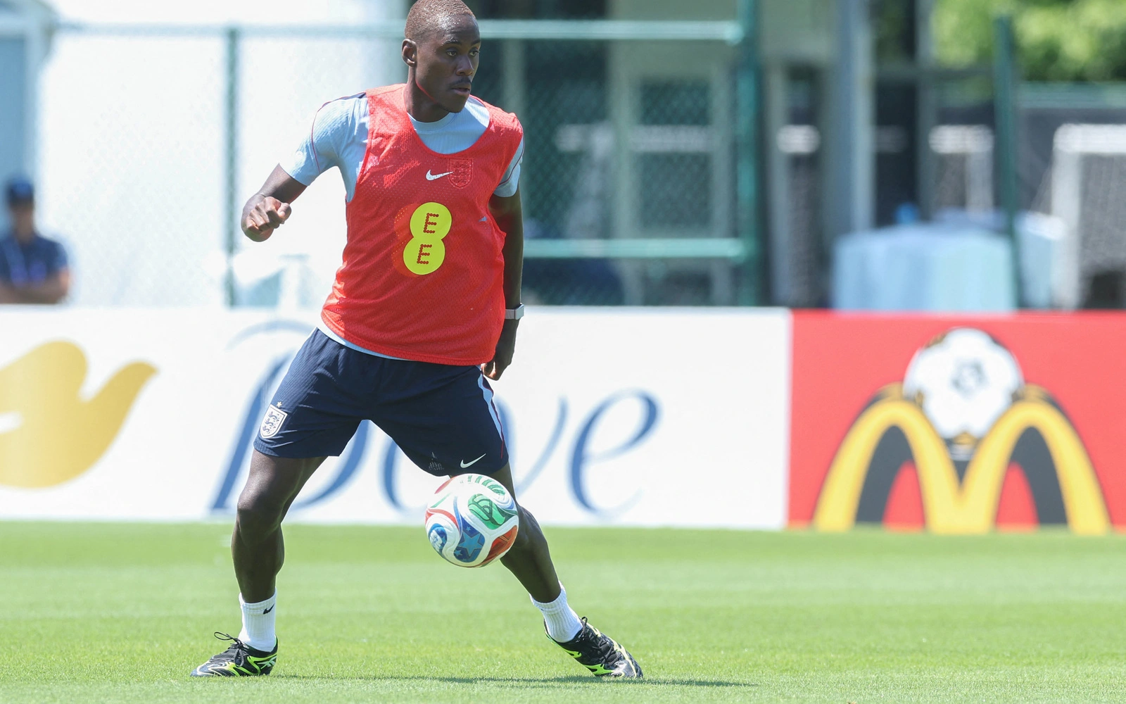 Como sign England defender Chalobah from Chelsea