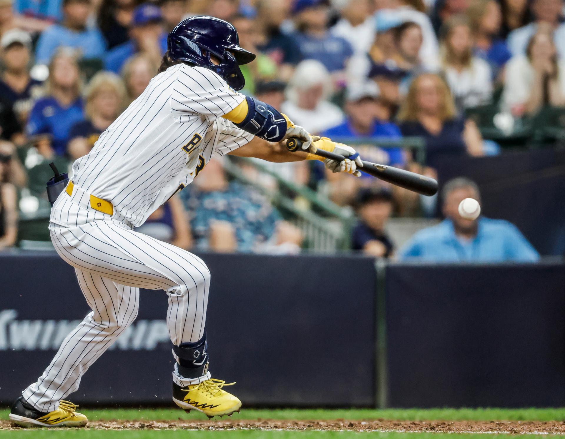 Bae Ji-hwan returns to MLB with Brewers