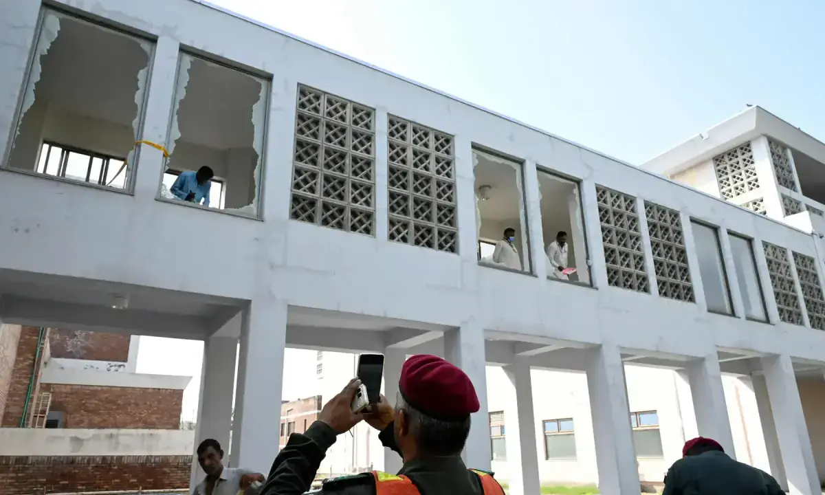 Pims fire: PM Shehbaz orders suspension, criminal action against 8 officials as inquiry panel submits interim report