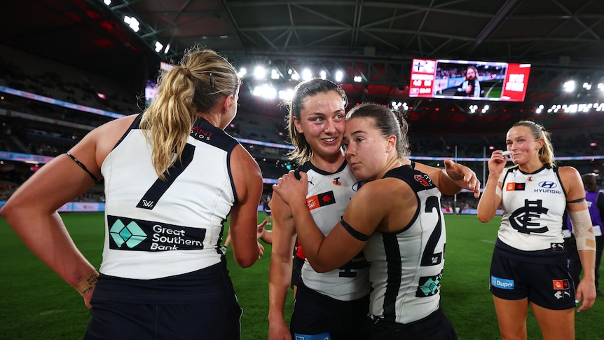 AFLW double-header season opener left fans with 'lots of mixed feelings'