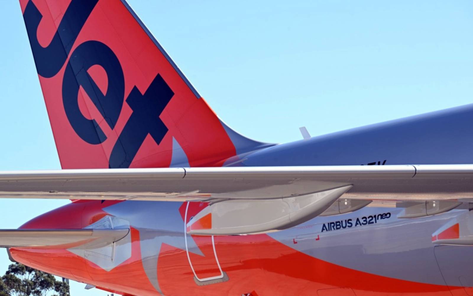 Jetstar, Qatar Air near miss at Sydney airport triggers safety probe