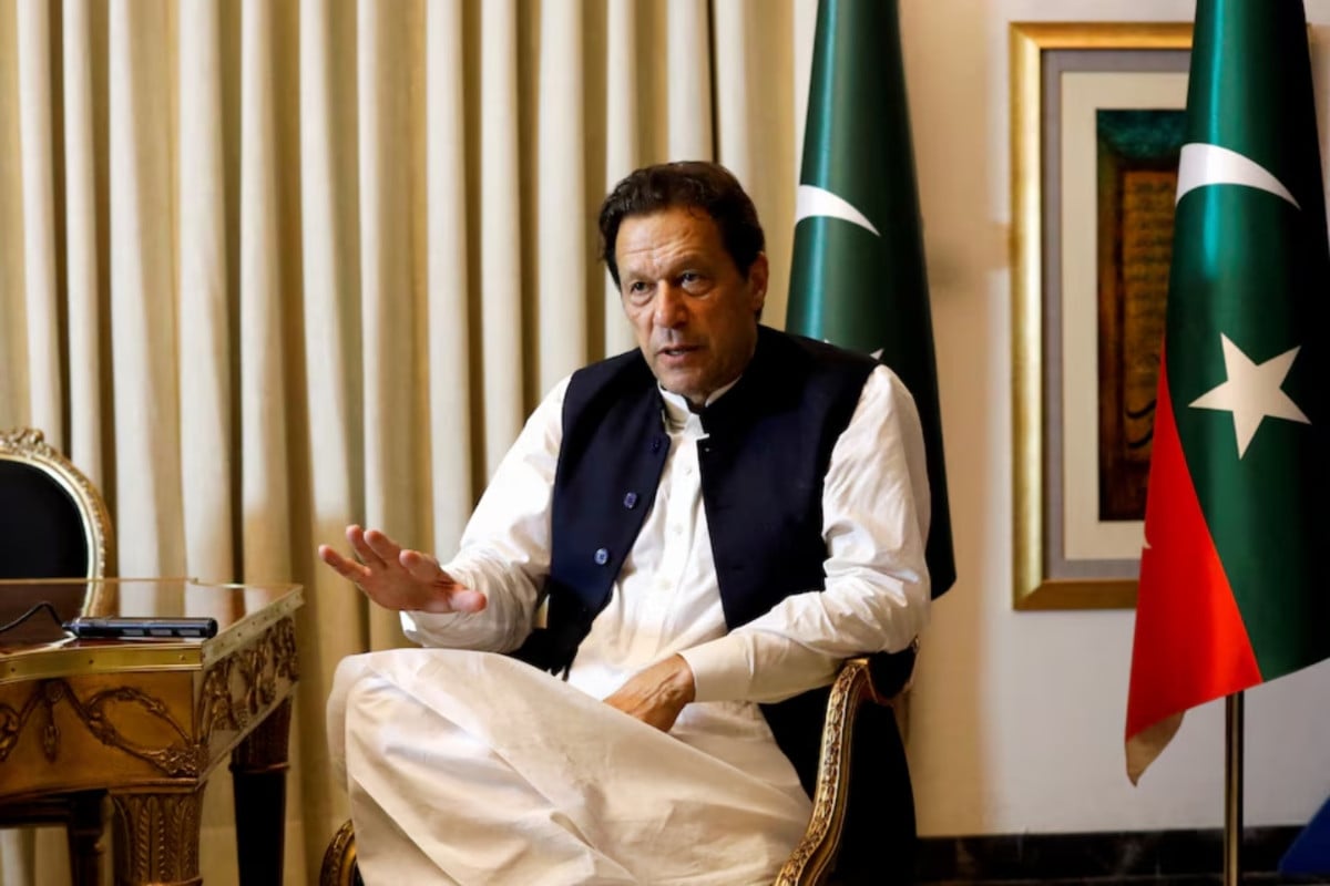 Info ministry urges foreign media to reflect 'documented facts' in reporting on Imran Khan