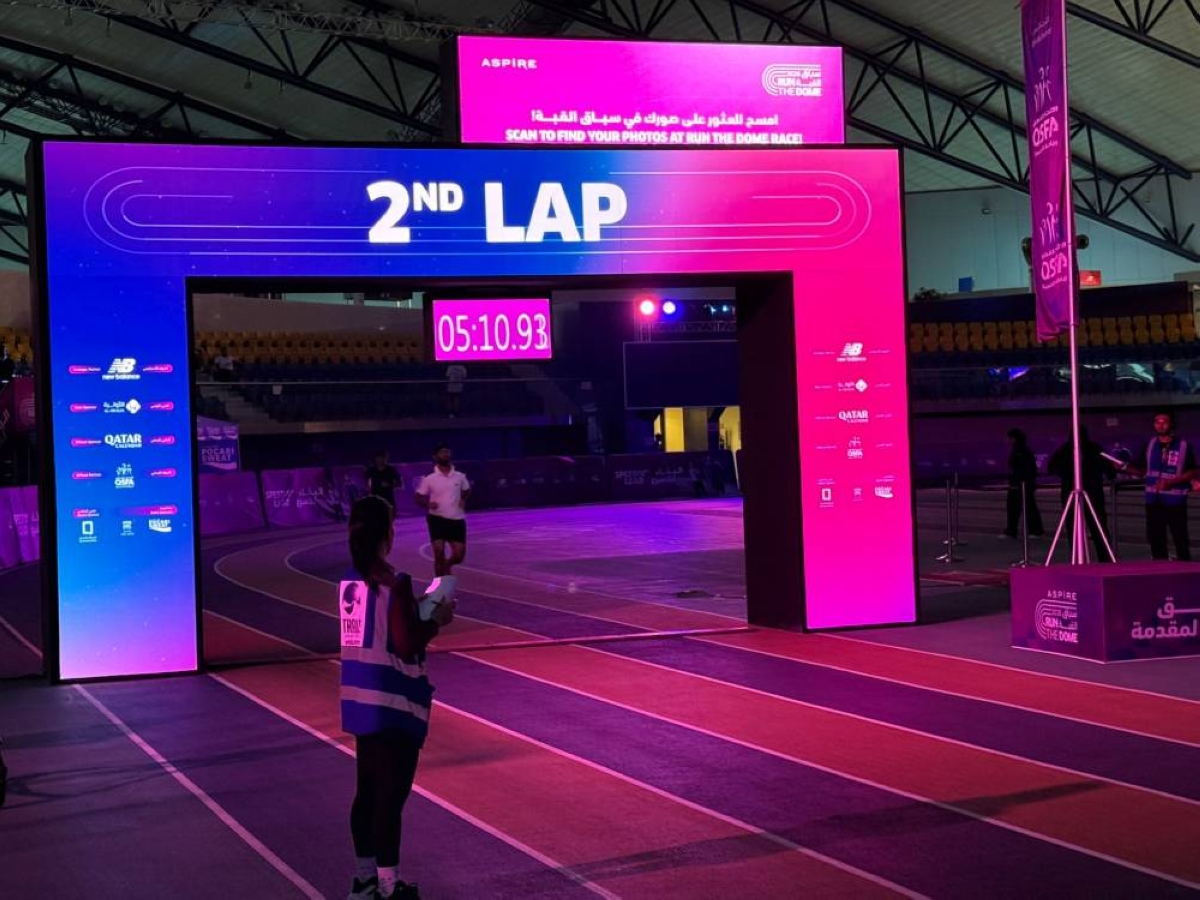 Five laps, 30 minutes: Run the Dome brings new indoor challenge