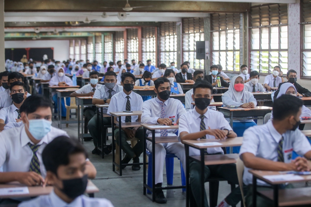 Nadi offers cheaper school uniforms for families, says education minister