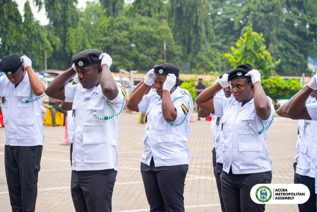 AMA passes out metro guards, warns against corruption