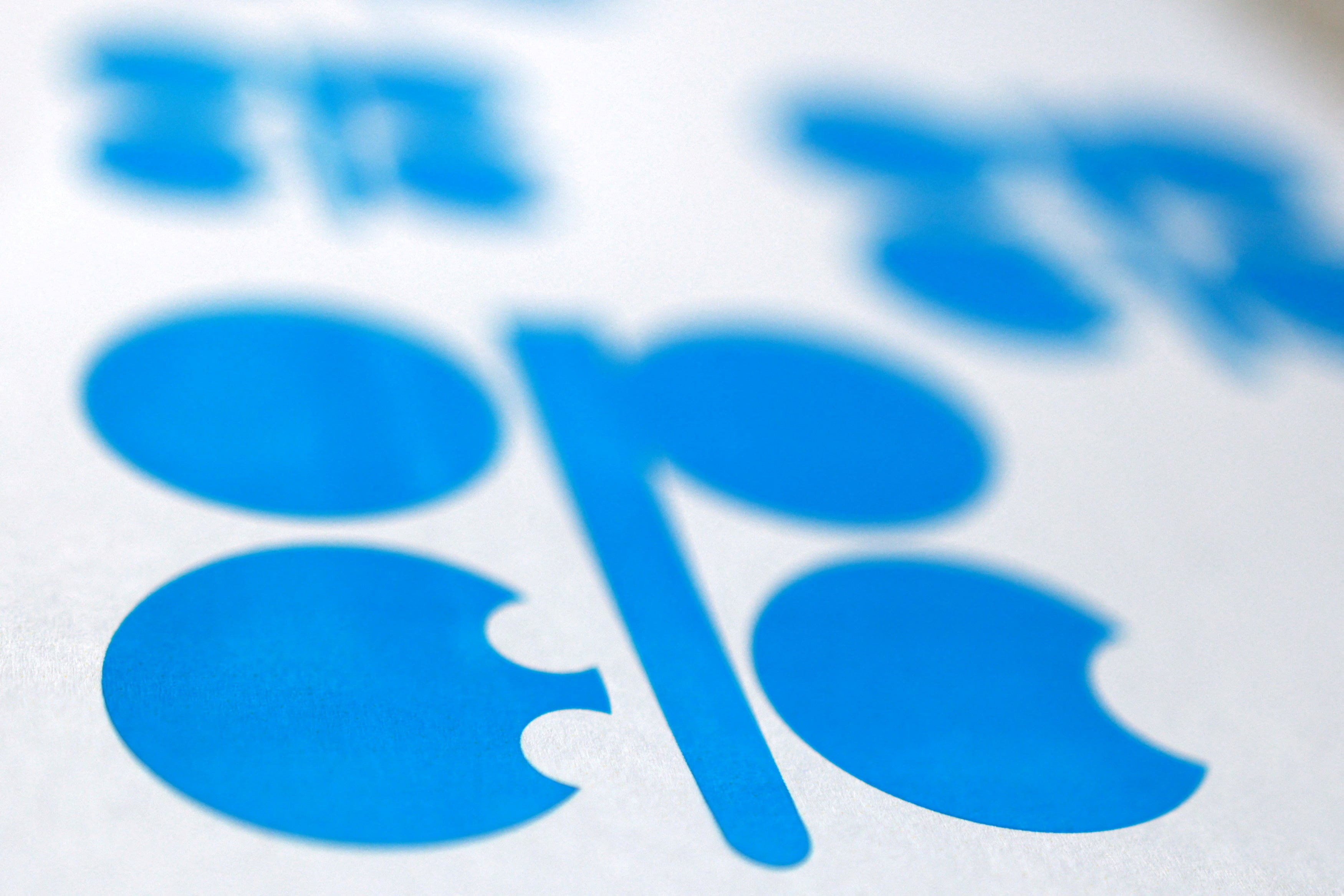 Opec+ agrees output rise in September amid uneasy pause in Iran war