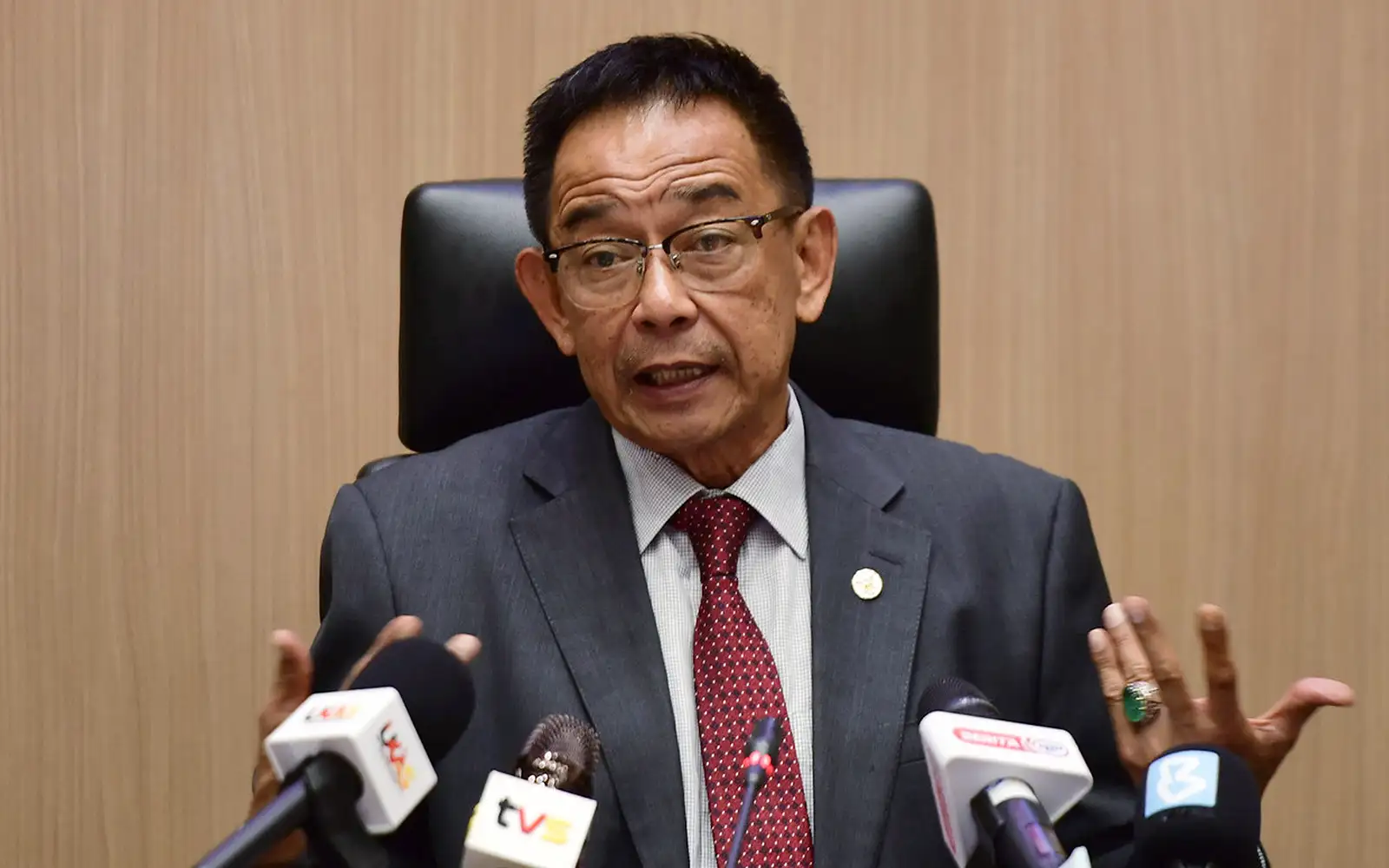 25 tahun dalam politik, Abdul Karim sedia beri laluan