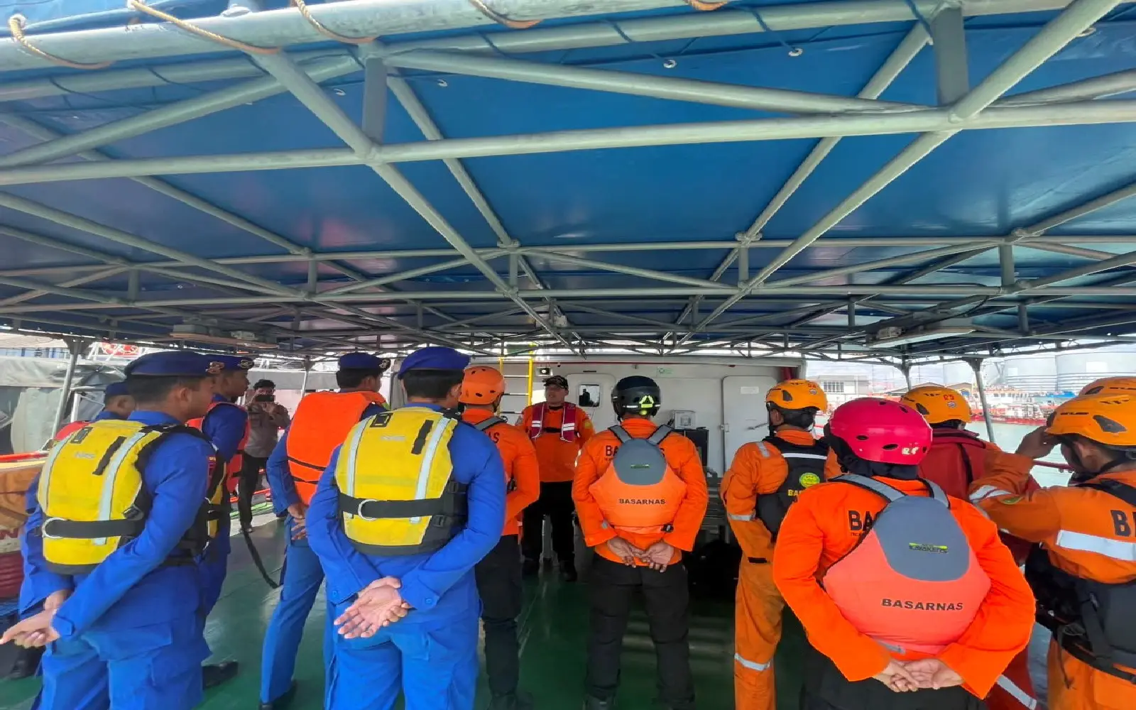 Five dead, 41 missing after Indonesian ferry catches fire