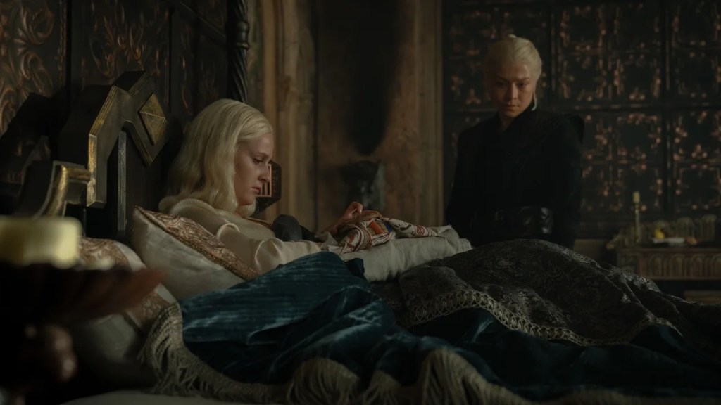 ‘House of the Dragon’ Star Unpacks How Helaena’s Fateful Finale Channeled Joan of Arc