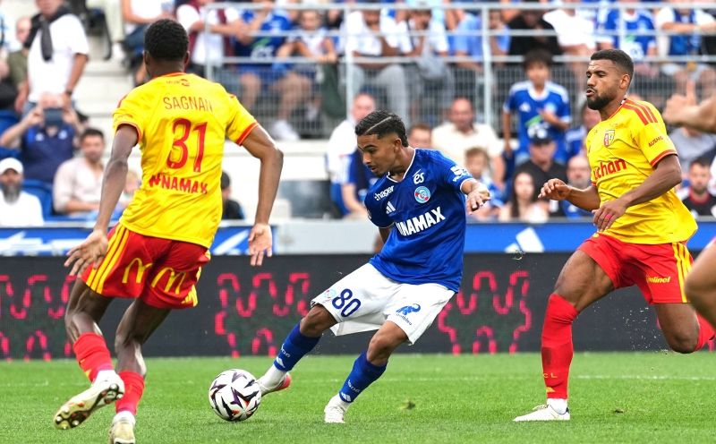 Strasbourg fight back to beat Lens in Ligue 1