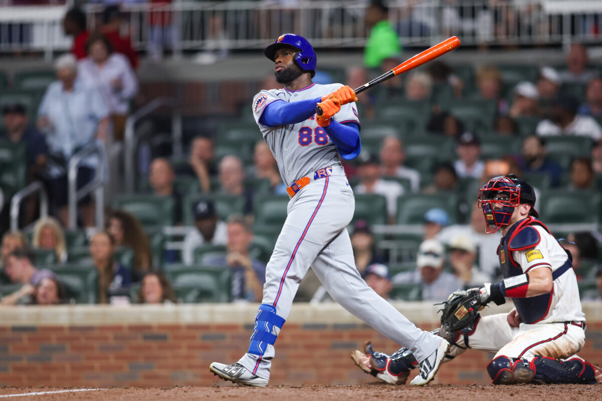 Dodgers Should Pounce on Luis Robert Jr. After Stunning Waiver Development
