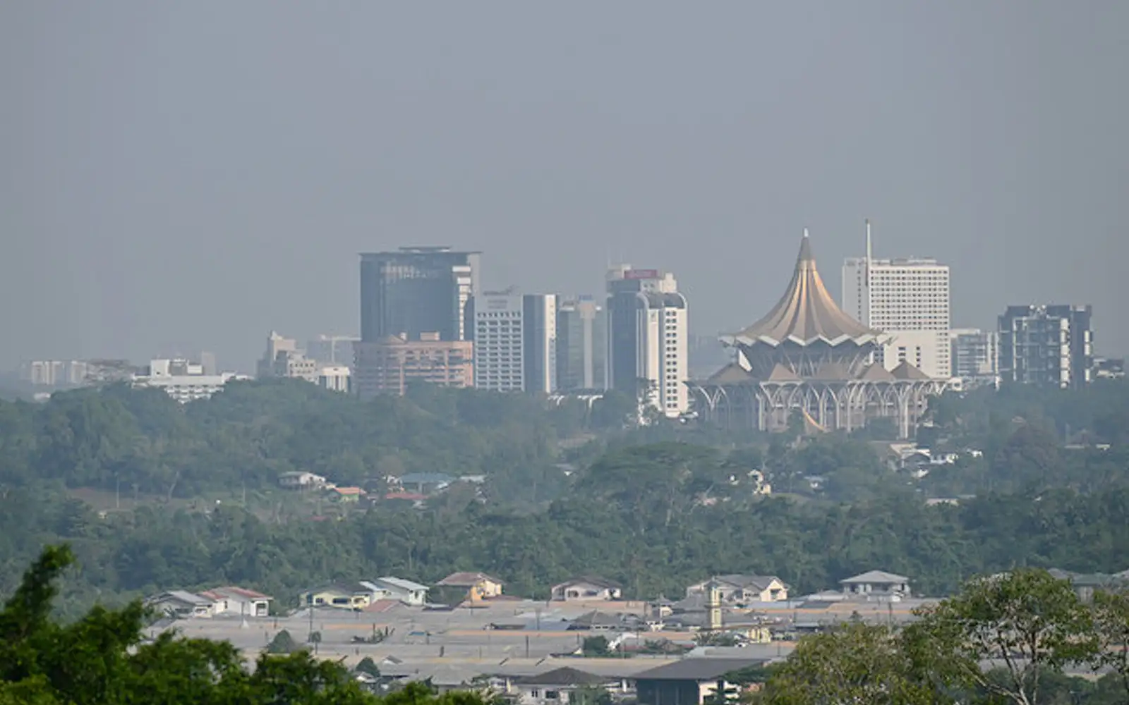 9 areas in Sarawak record unhealthy air quality