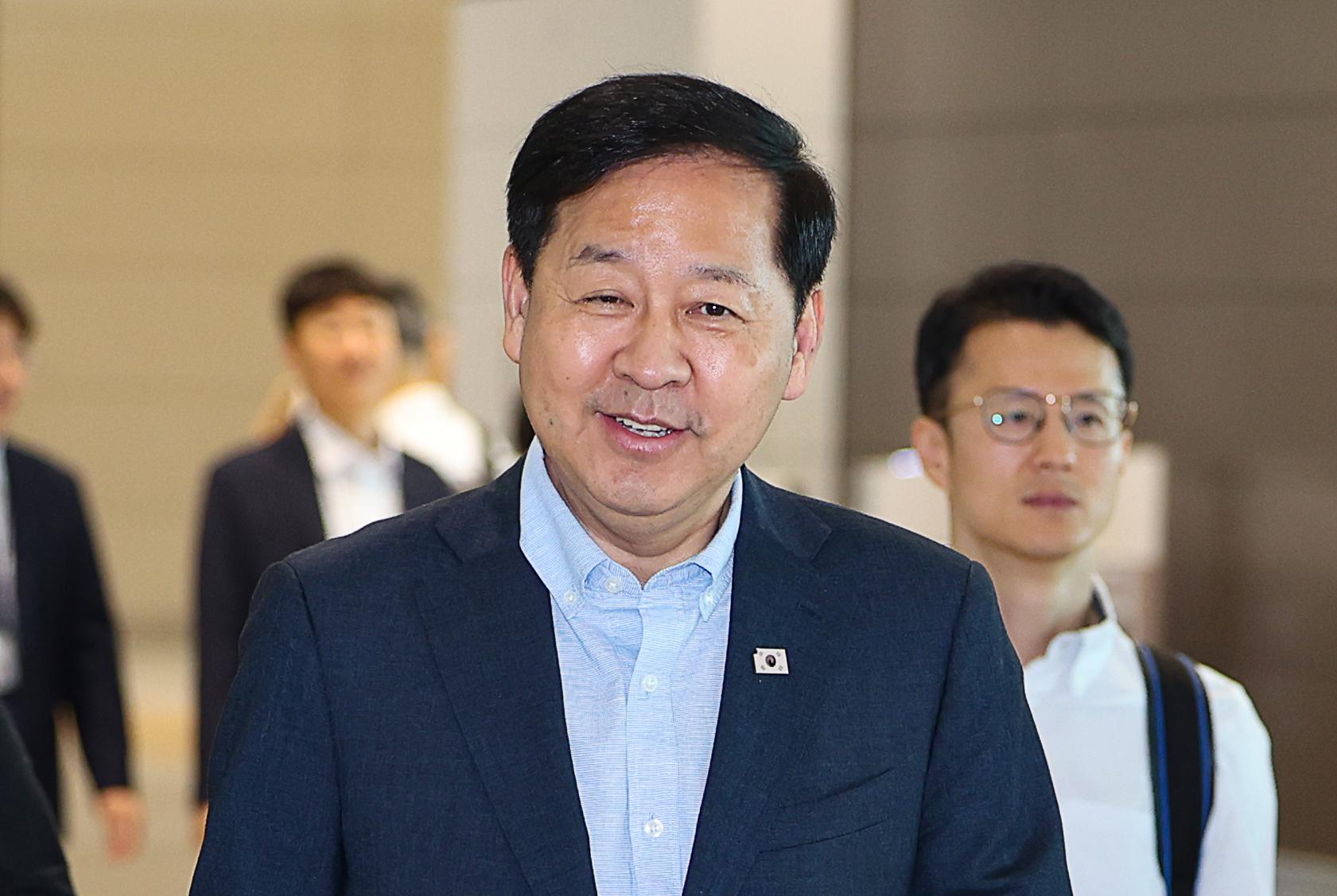 Finance minister abruptly calls off G20 trip amid Cabinet reshuffle speculation
