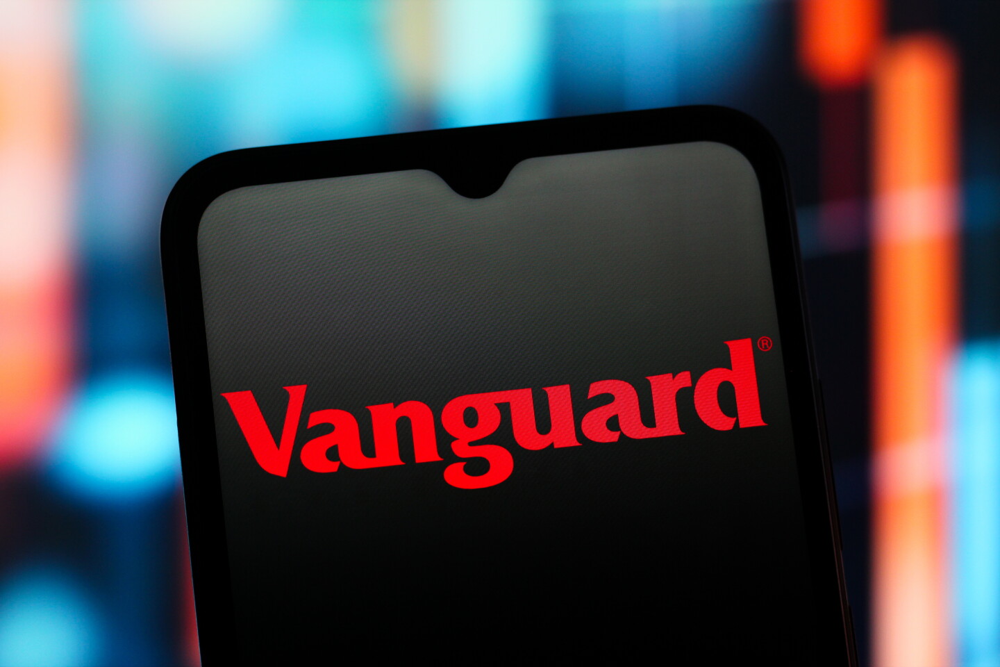 Vanguard’s wealthtech deal sets table for public-meets-private expansion