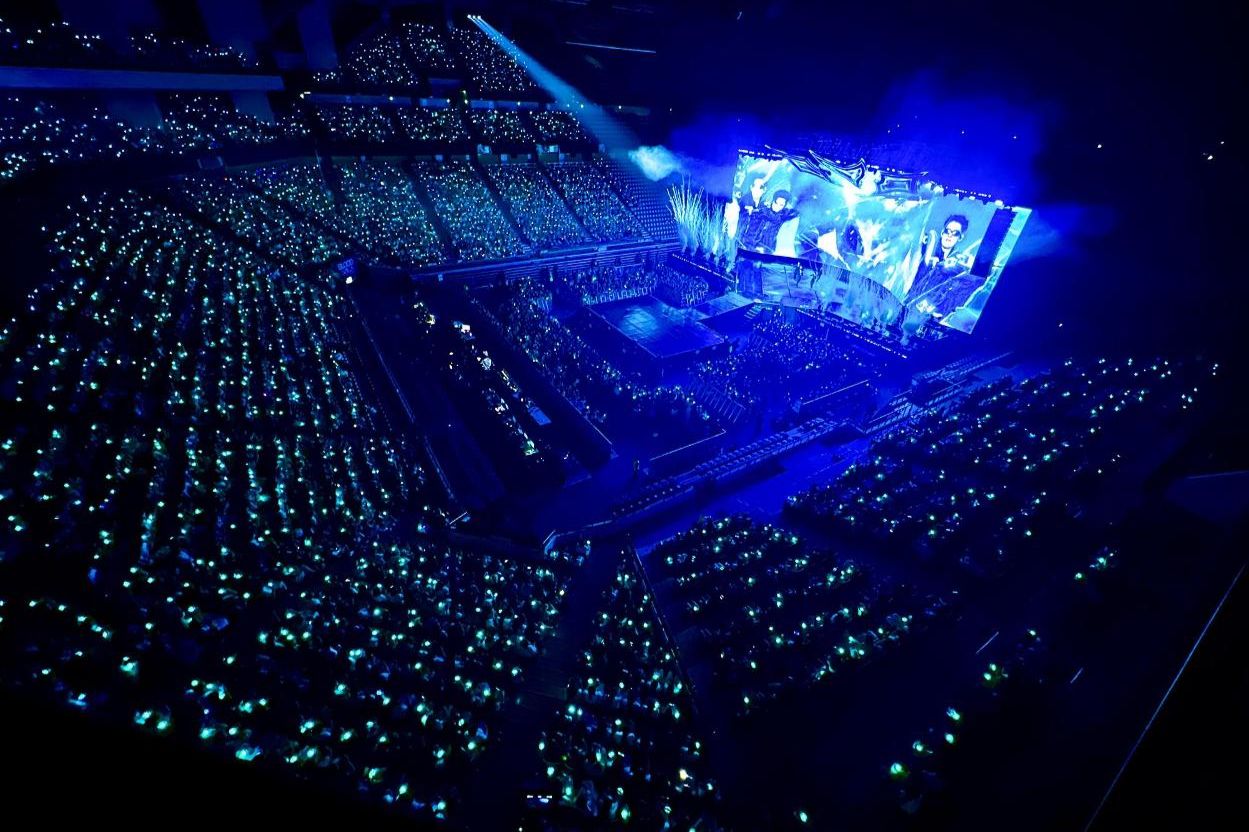 ENHYPEN electrifies Busan with live premiere of 'Bloody Paradise'