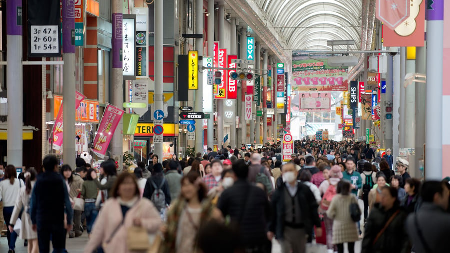Asia: Japan's current account slips into deficit for the first time in 17 months