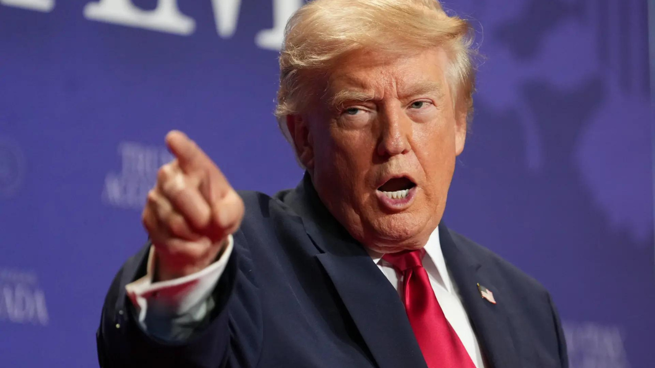 Hair Apparent: Trump's new look turns heads