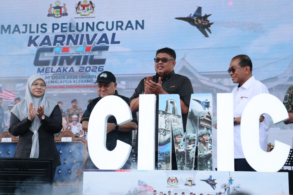 Govt explores Melaka as alternative venue for LIMA, says Khaled Nordin
