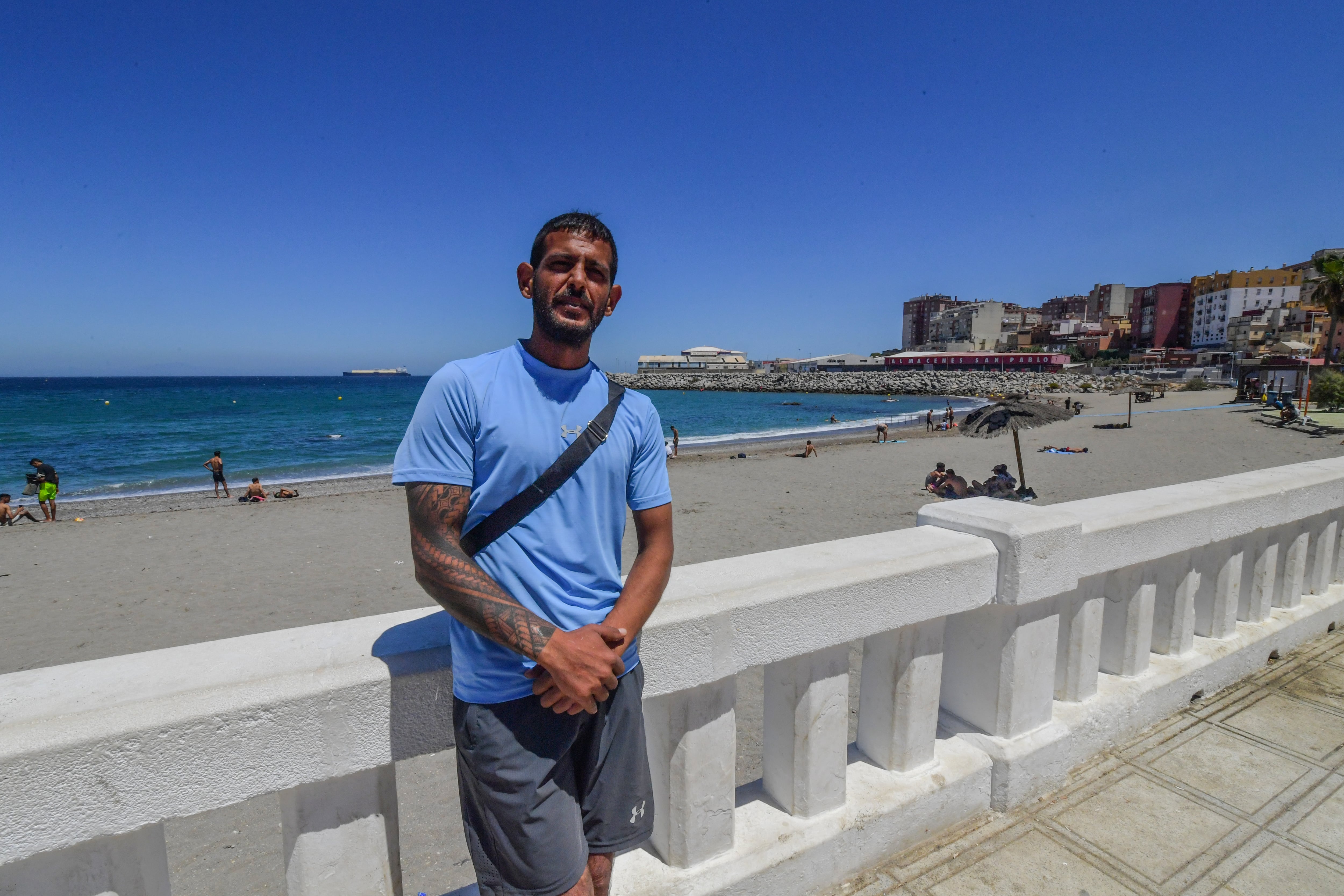 The asylum that does not arrive in Ceuta: “I am Palestinian, I crossed swimming and they tell me nothing about my application”