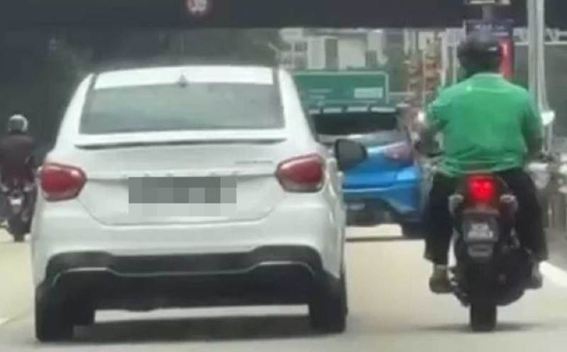 Technician held for throwing stone at vehicle after road dispute on highway