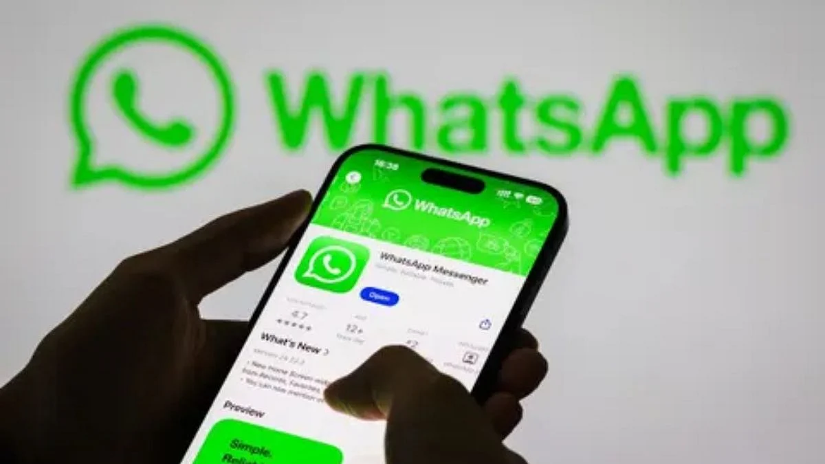 WhatsApp Users Report Global Outage, Unable To Share Photos & Videos
