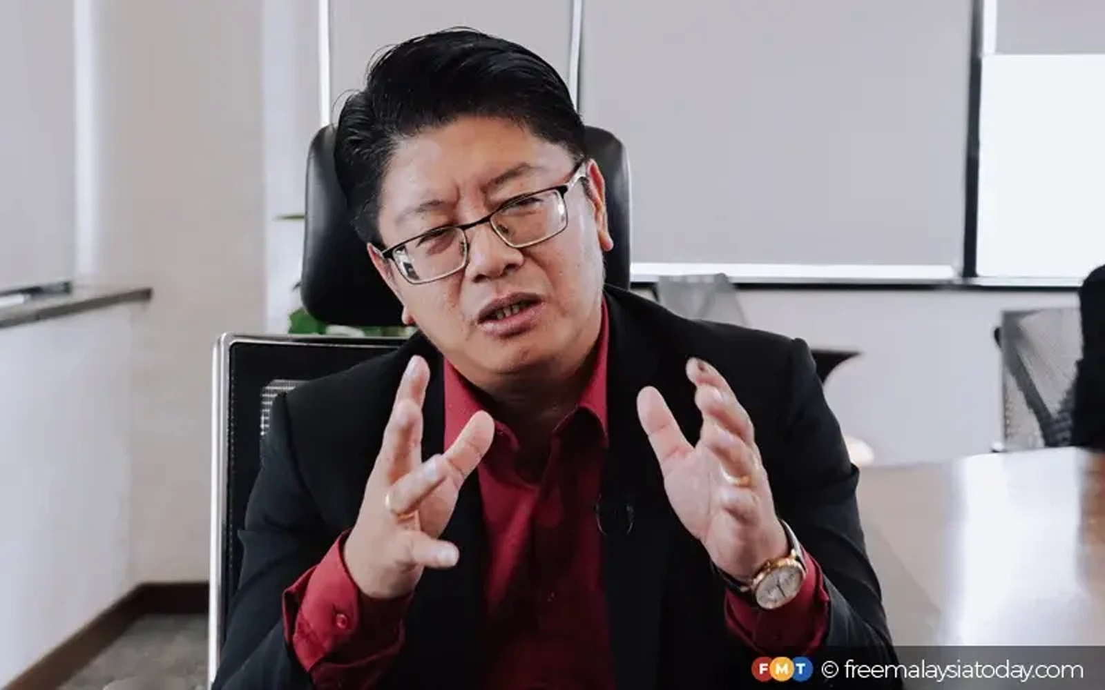 Sabah, Sarawak boleh jadi ‘king maker’ tentukan siapa PM, kata Ewon
