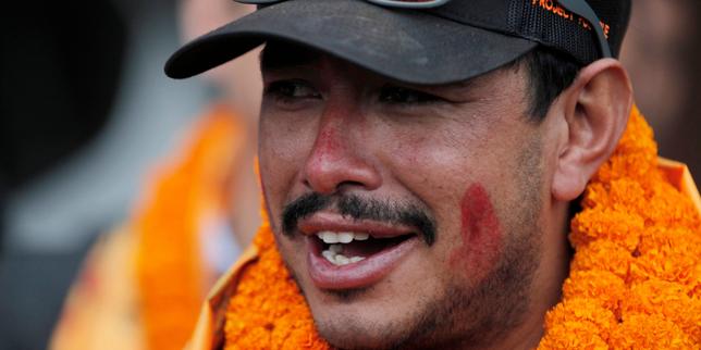 Rescuers recover climber Nirmal Purja's body after avalanche disaster
