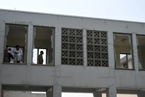 Pakistan suspends eight officials after deadly infant ward fire
