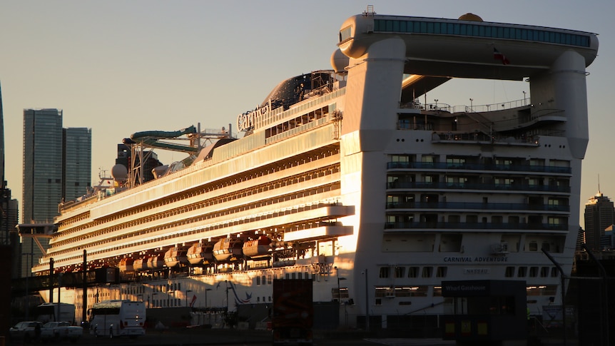 'Modern-day pirates': Calls to protect foreign cruise ship workers