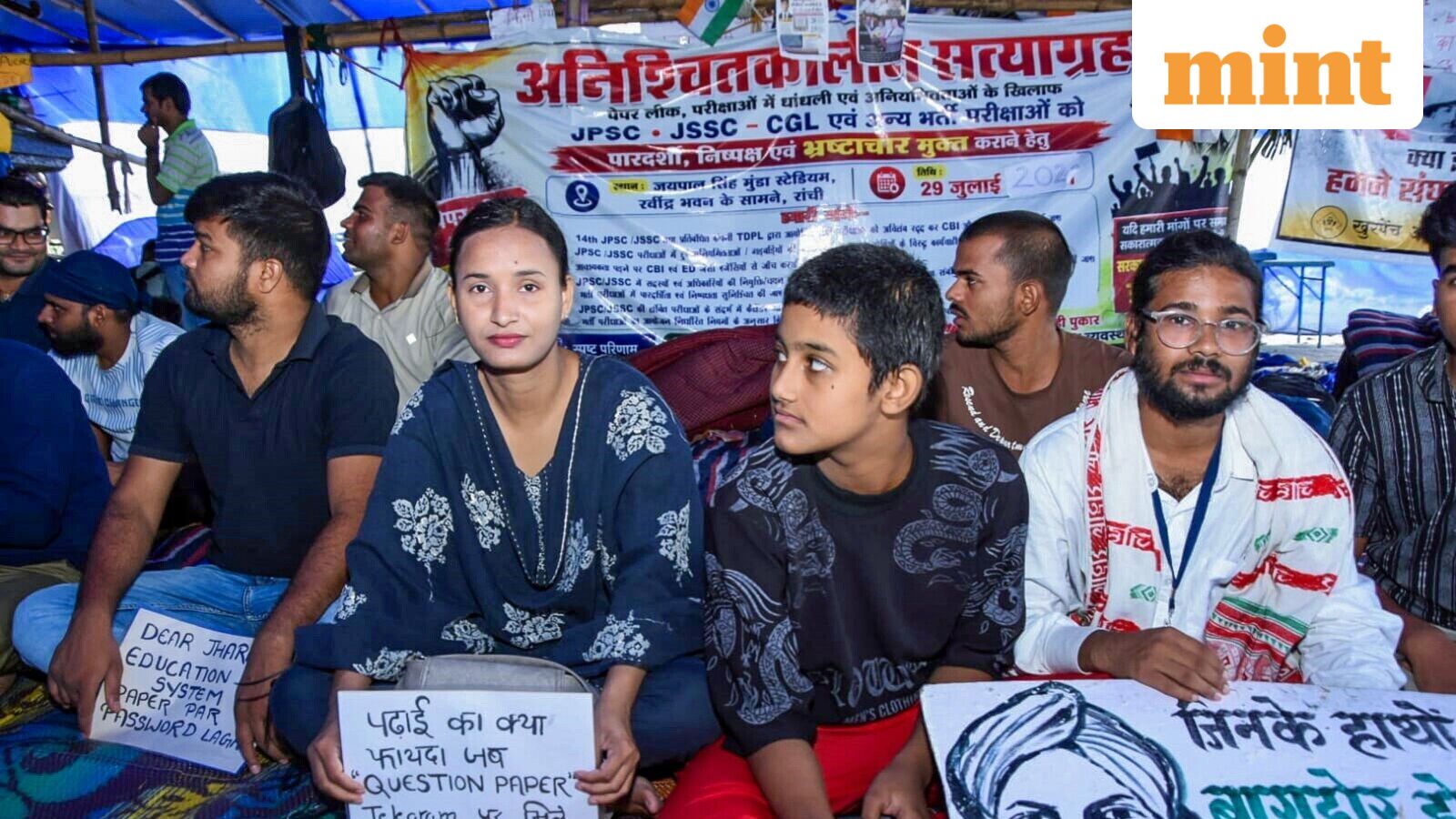 Jharkhand protest LIVE: Student leader joins march to Assembly in ambulance; BJP leaders detained outside CM's home
