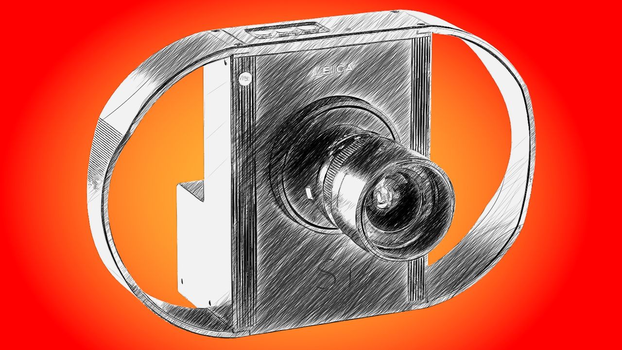 30 years ago, this monster futuristic Leica camera shot digital photos at a resolution that was over 20 times better than its rivals – but there was a catch