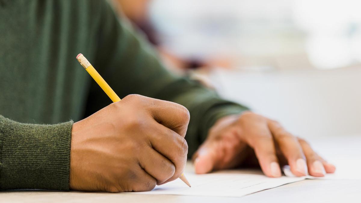 Kerala teacher suspended over controversial Savarkar question in ‘Freedom Quiz’ in school