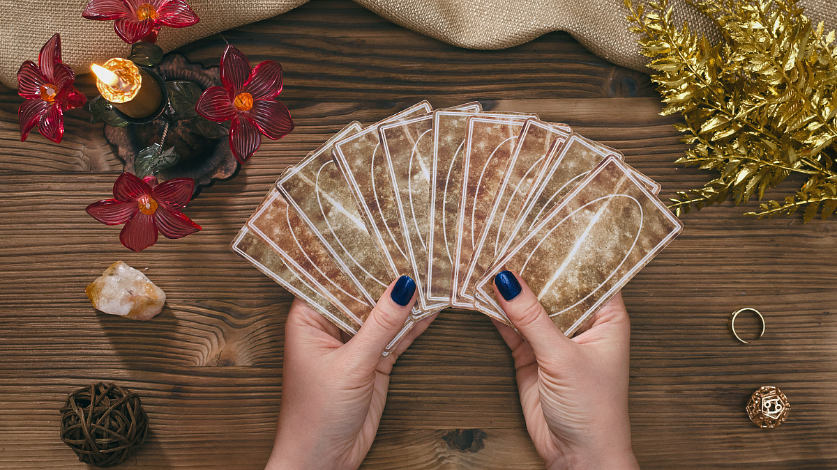 Weekly Tarot Predictions: Tarot Card Reading From August 10th, 2026 To August 16th, 2026 For All Zodiac Signs