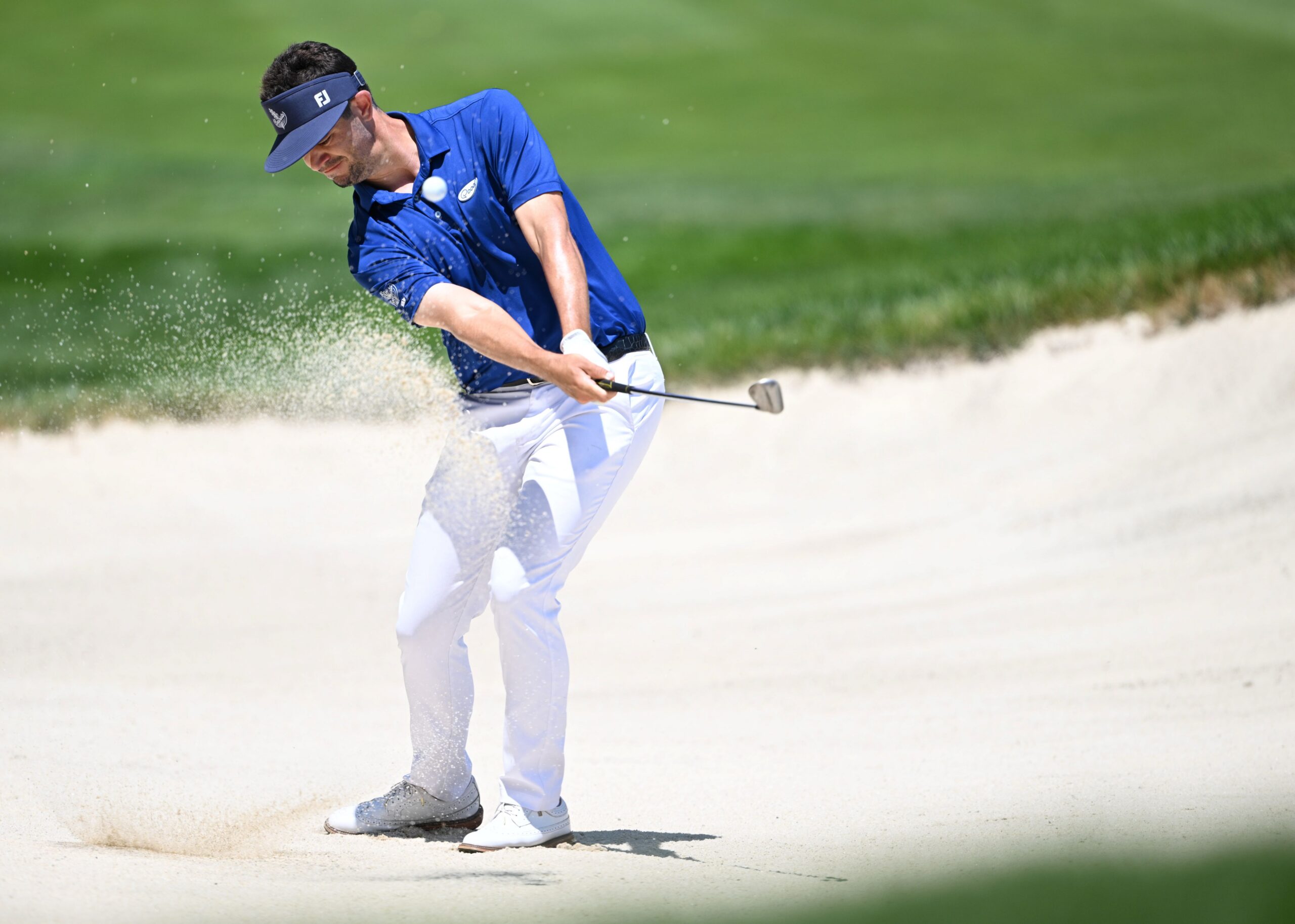 Amateur Golfers Lose Half A Shot Every Time They Hit Bunkers