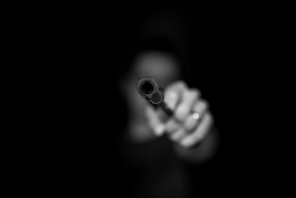 Former Thai MP surrenders after allegedly shooting Nonthaburi council chief four times