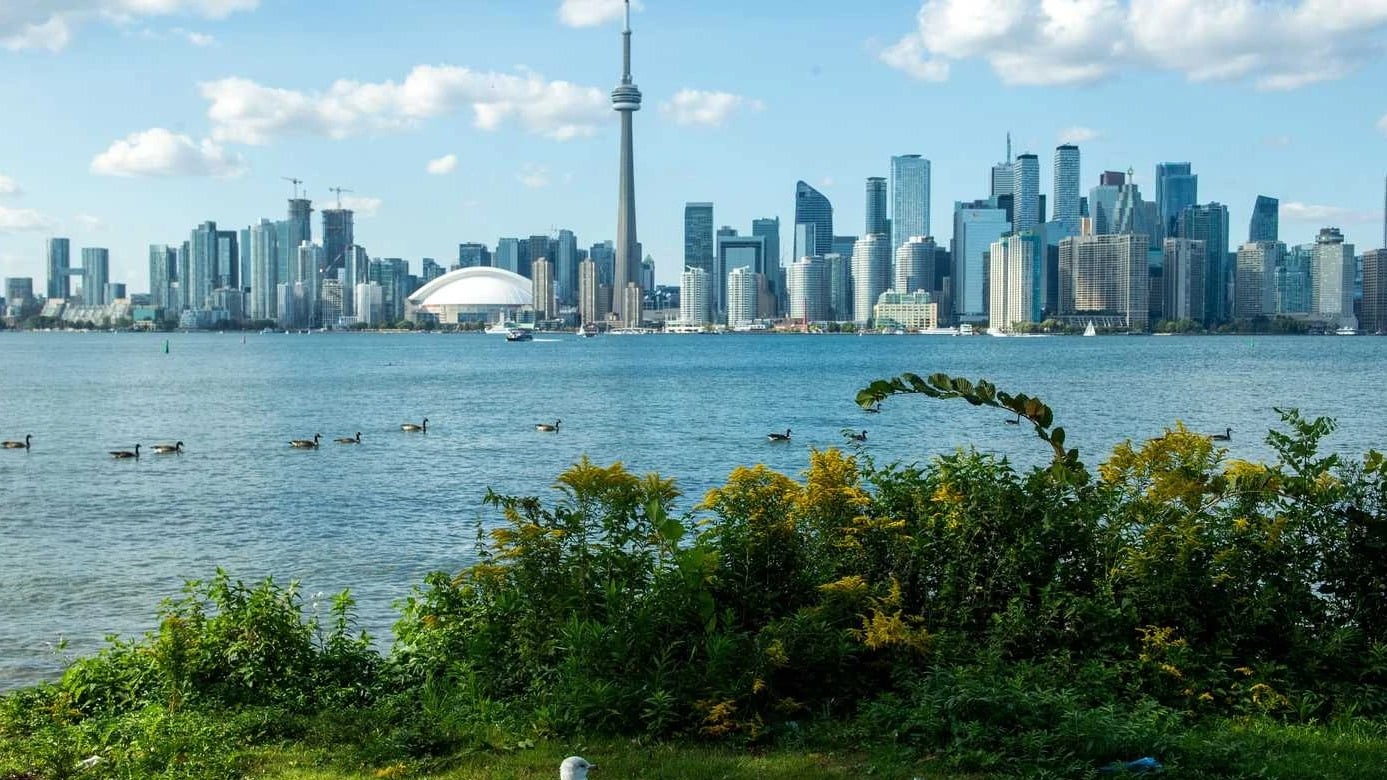 Trump renames Lake Ontario 'Lake America,' sparking US-Canada dispute