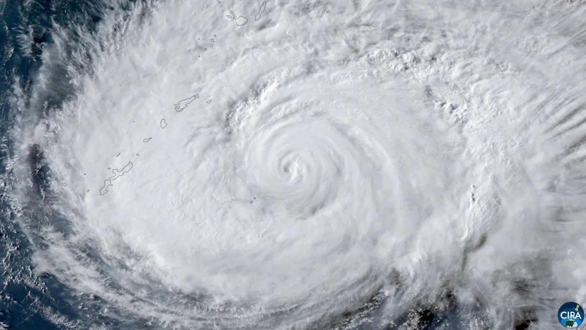 China evacuates over 1 million as Typhoon Dolphin brings heavy rains