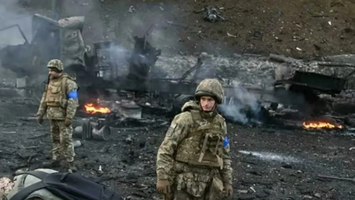 Five injured, major damage as Russian airstrikes hit Ukraine's Sumy