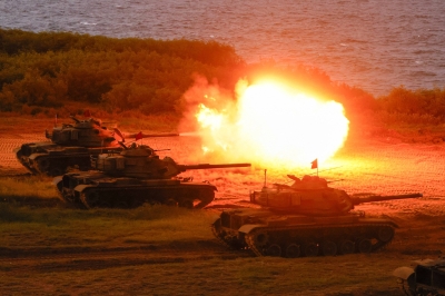 Taiwan ‘throttles’ mobile internet for first time during annual war games