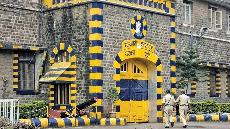 Pune VIDEO: Allegations Of Two-Wheeler Tyre Deflation Surface At Yerawada Central Jail
