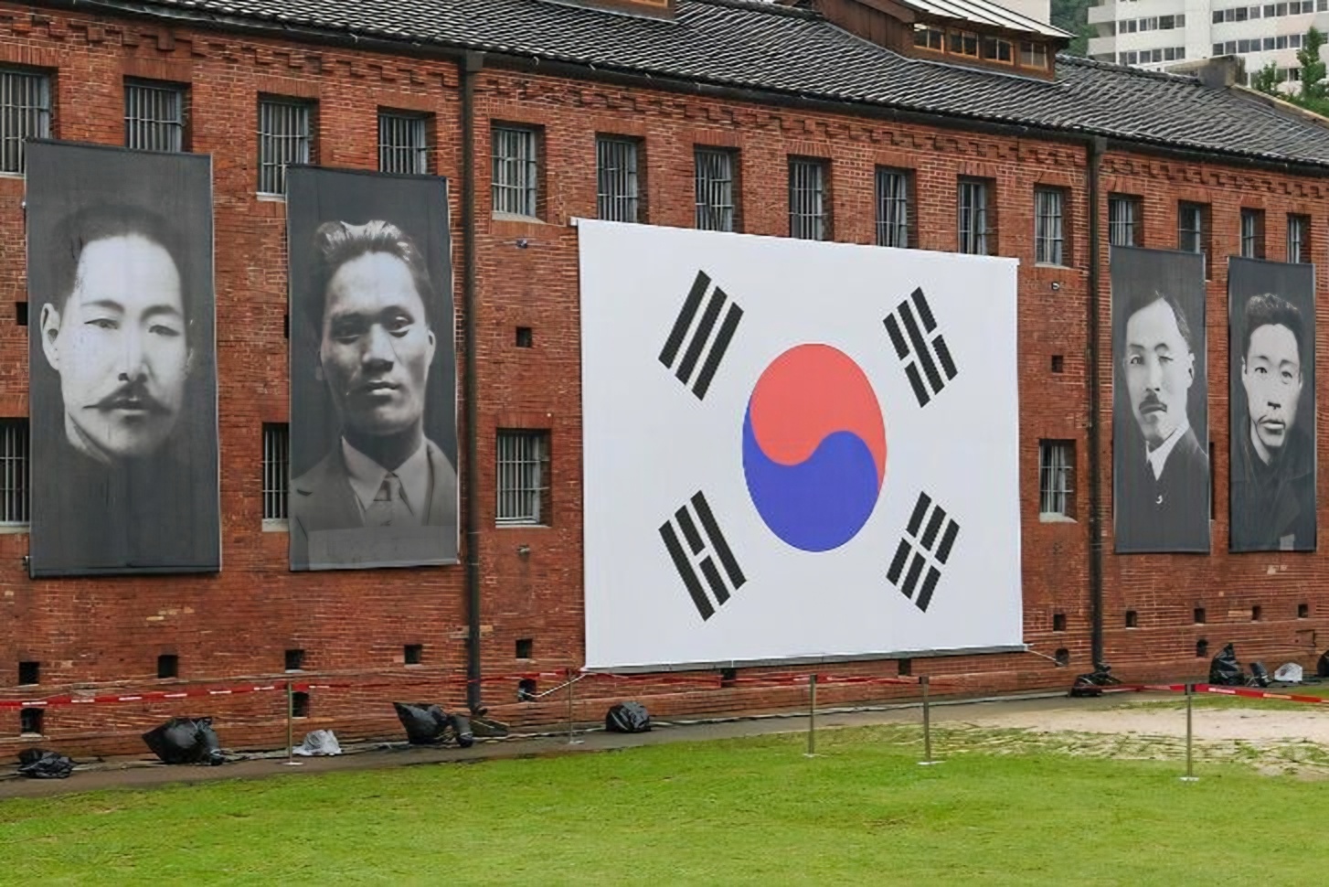 Seoul district marks 81st Liberation Day at historic prison complex