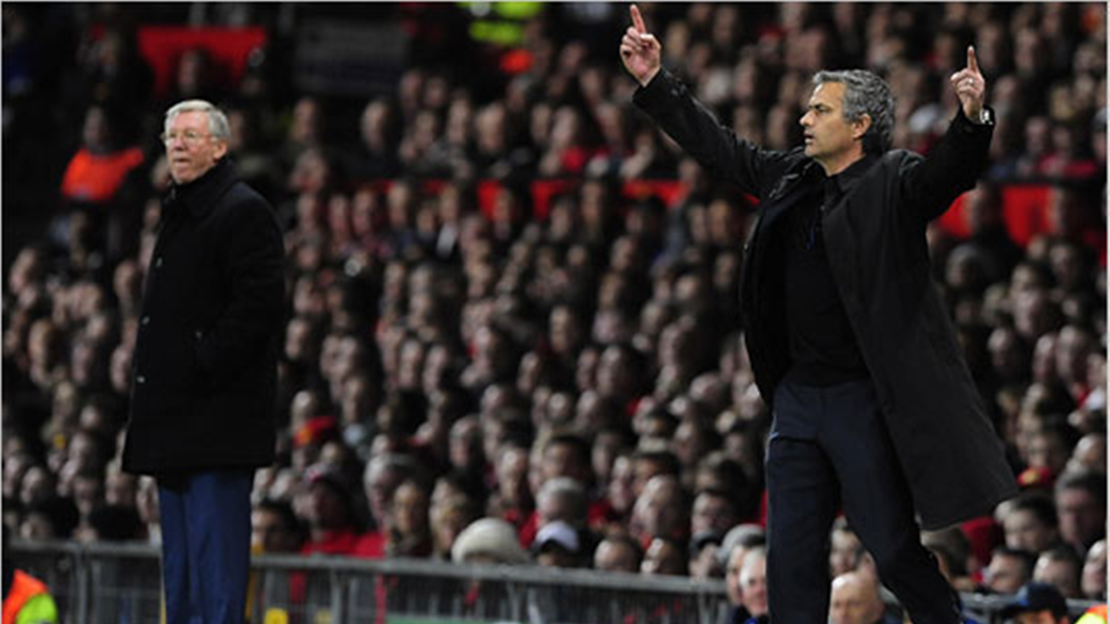 Mourinho reveals he had signed up as Ferguson’s successor at Manchester United in 2013