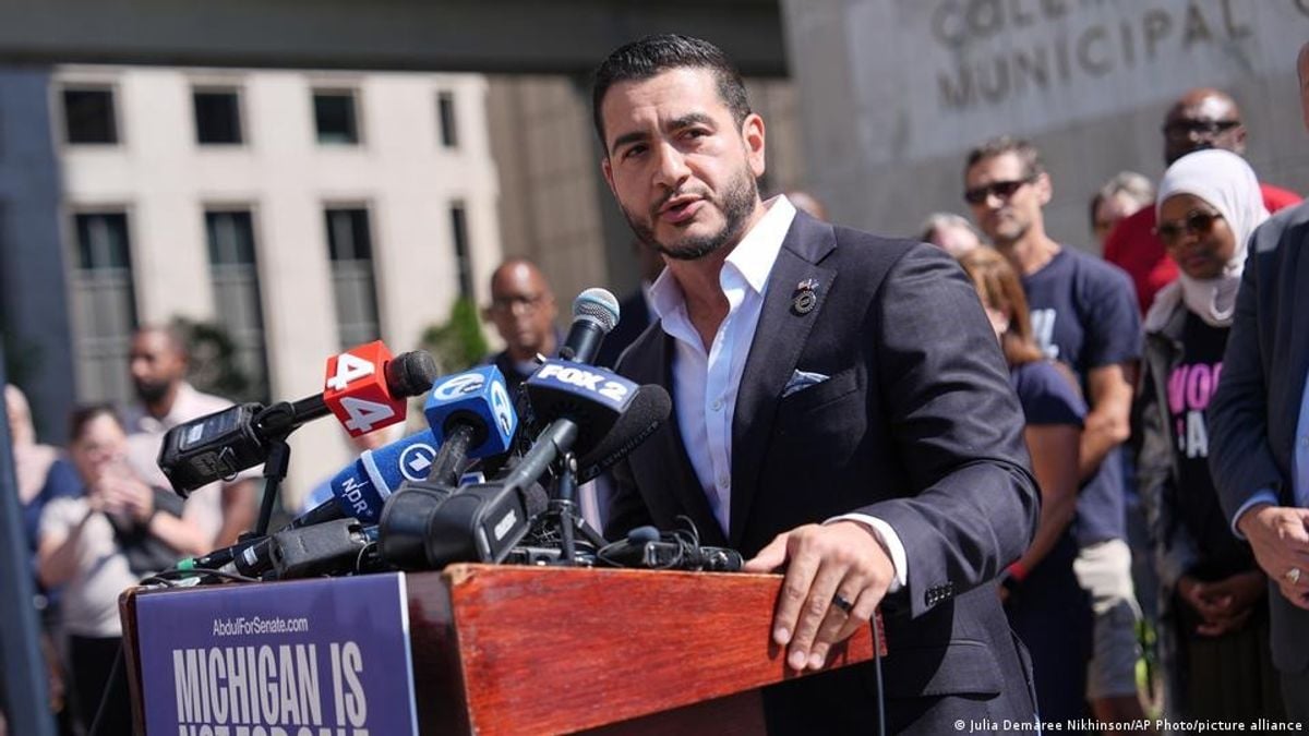 Obama backs Abdul El-Sayed ahead of Michigan Senate race